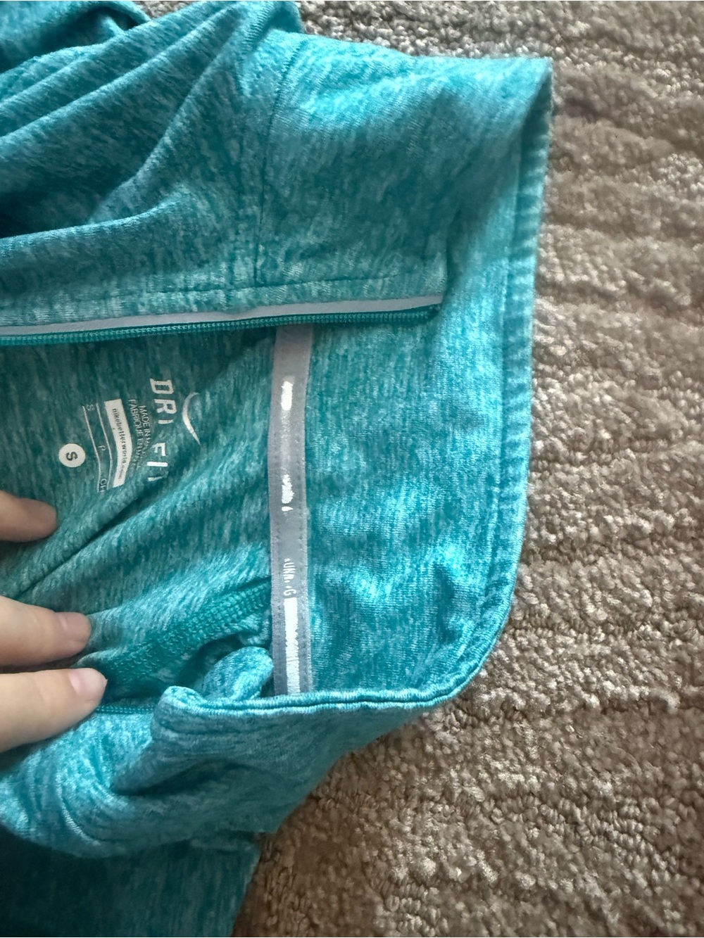 NIKE Quarter-Zip Pullover S - Picture 8 of 8